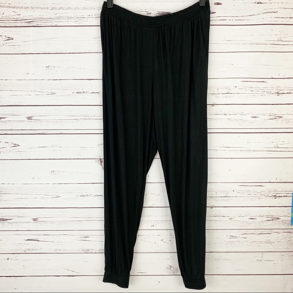 Basic H&M Soft Spun Joggers Black Large